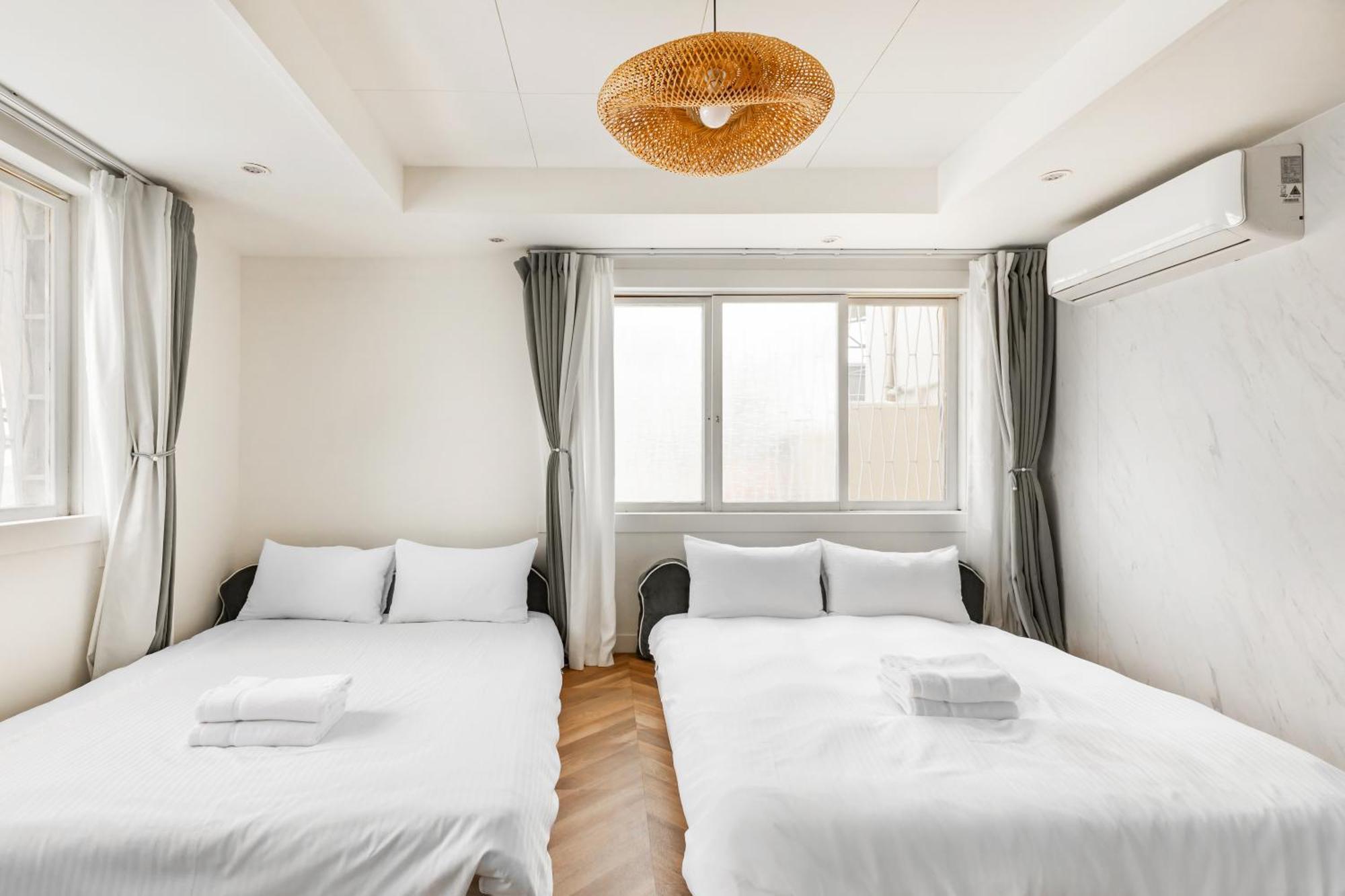 Hotel 32小巷弄 Tainan Exterior foto