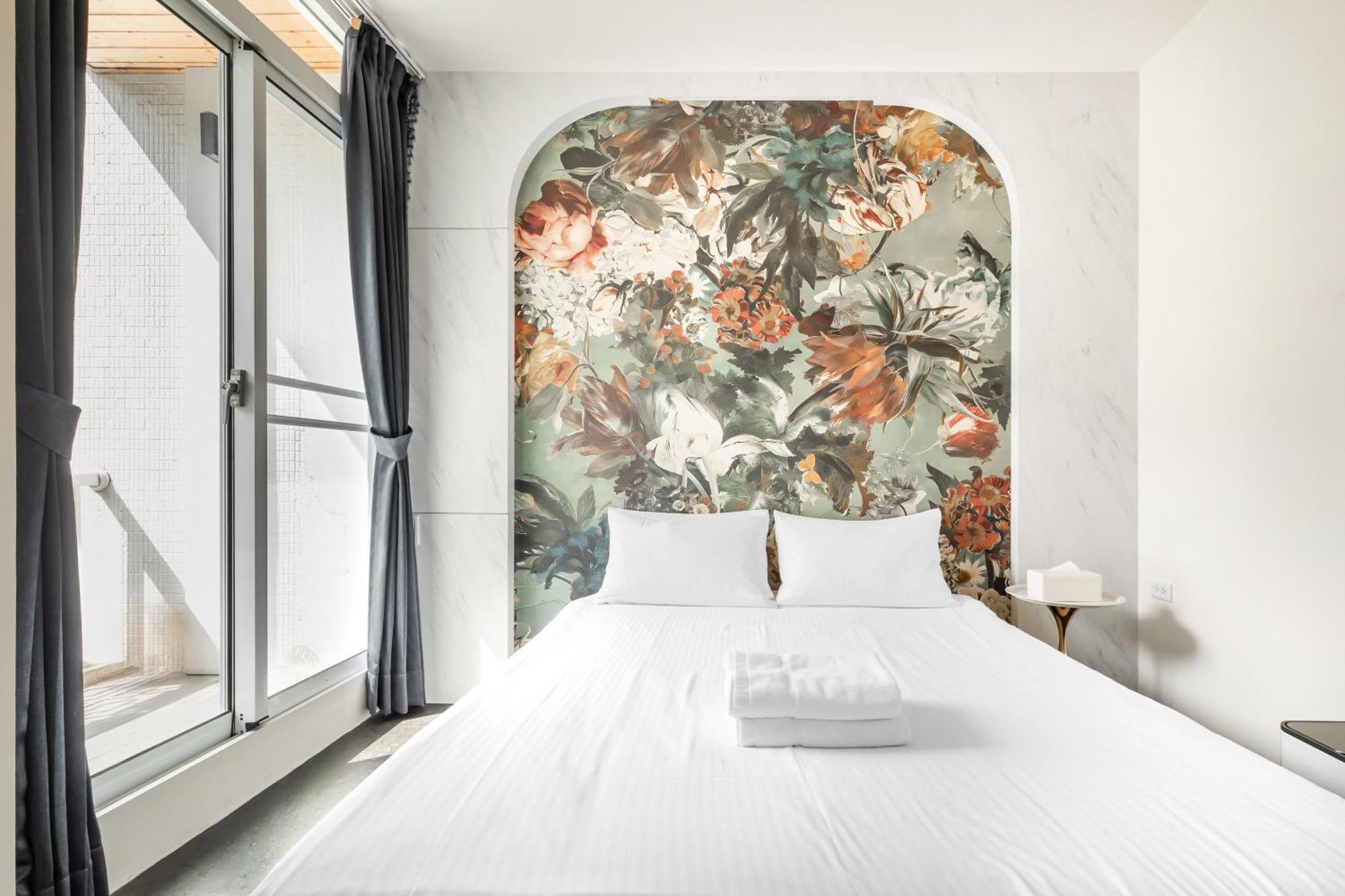 Hotel 32小巷弄 Tainan Exterior foto